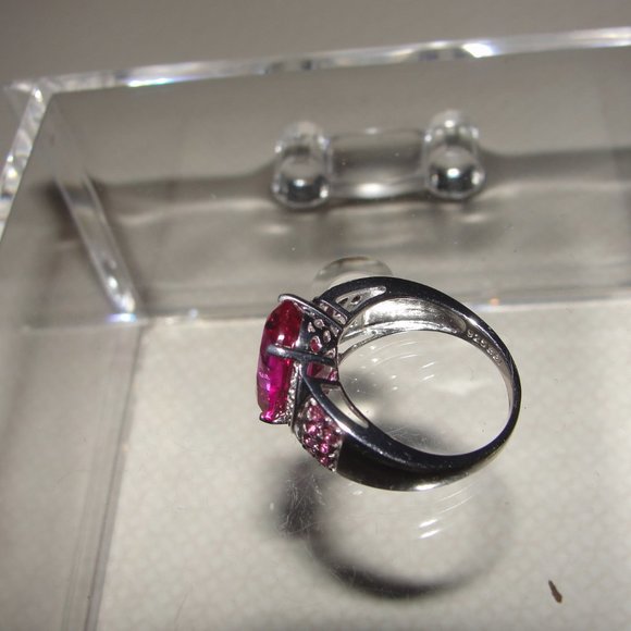 2.62CT Oval Lab Bixbite, .43CTW Rhodolite Ring 8 - Picture 5 of 8